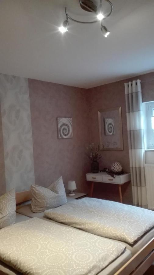 Ferienwohnung Schmitz Anschau Esterno foto