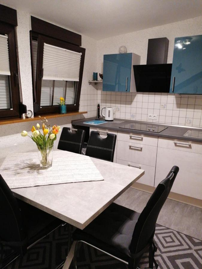 Ferienwohnung Schmitz Anschau Esterno foto