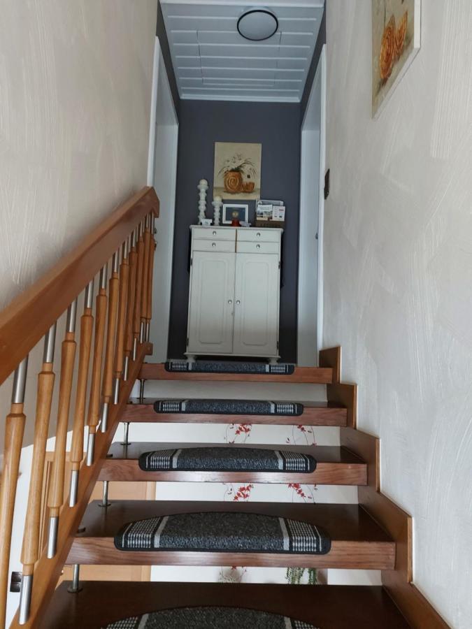 Ferienwohnung Schmitz Anschau Esterno foto