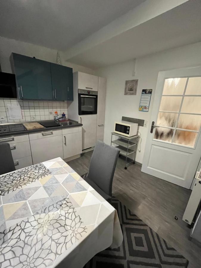 Ferienwohnung Schmitz Anschau Esterno foto