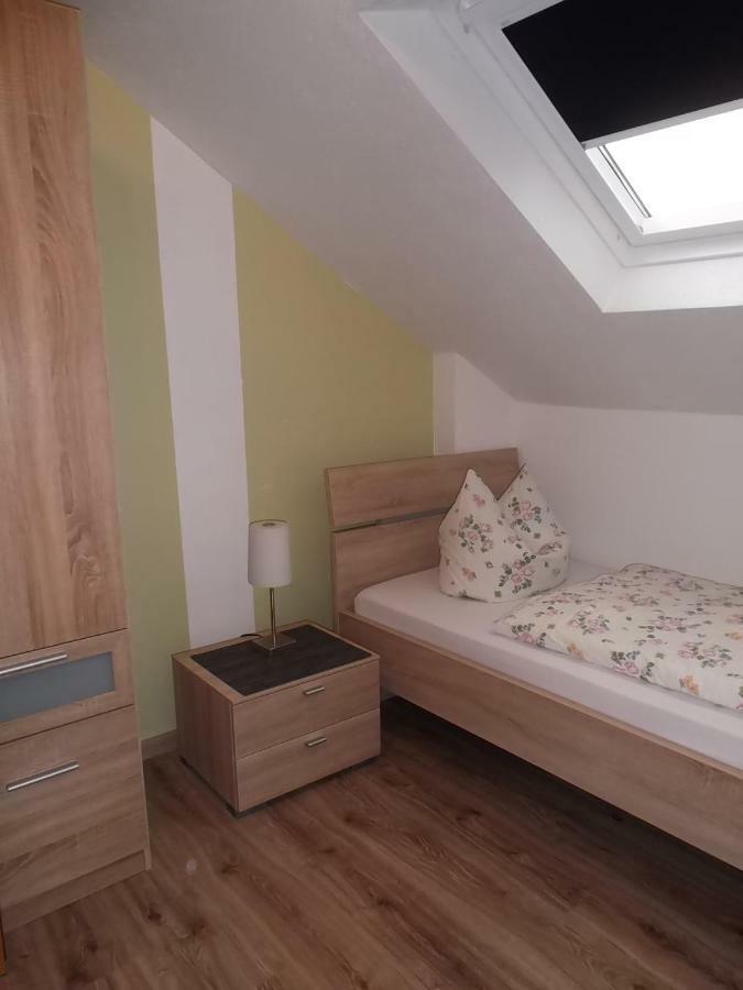 Ferienwohnung Schmitz Anschau Esterno foto