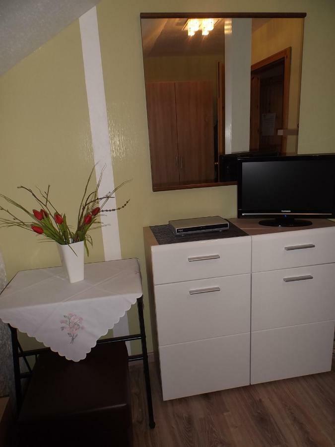Ferienwohnung Schmitz Anschau Esterno foto