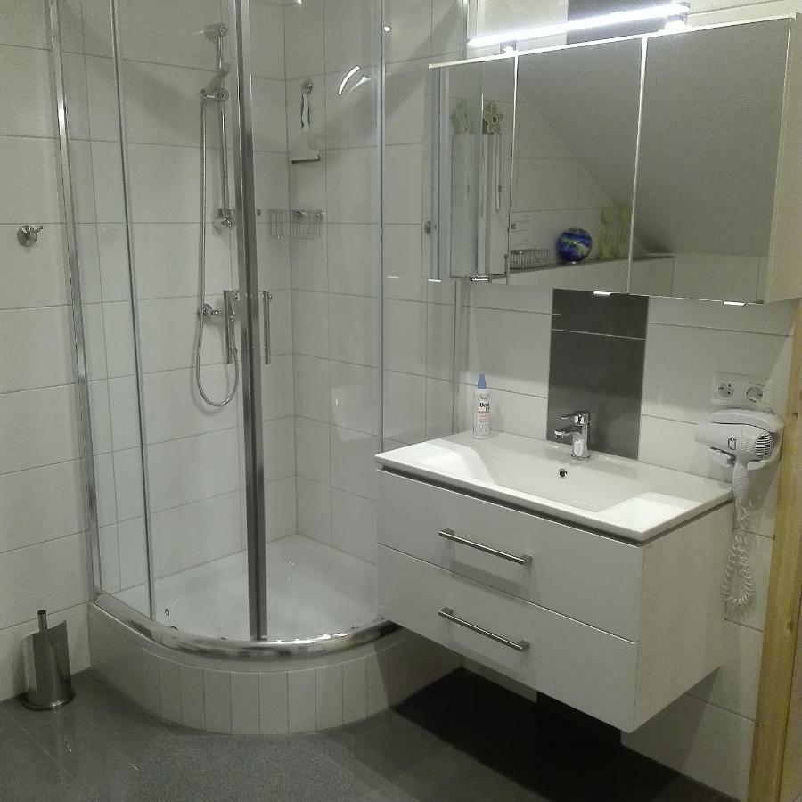 Ferienwohnung Schmitz Anschau Esterno foto